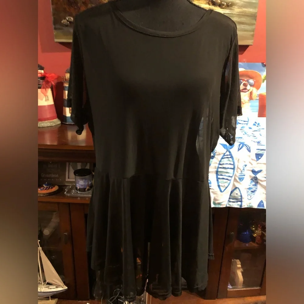 Black Short Sleeve Sheer Peplum Tunic
OR Sheer Bathingsuit Cover up - Picture 10 of 13